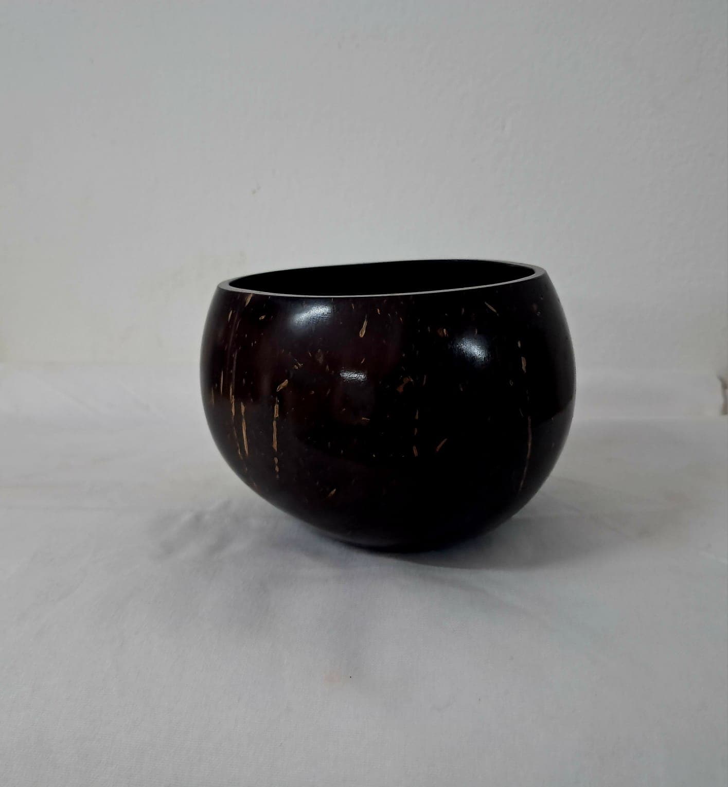 Coconutshell shine Bowl
