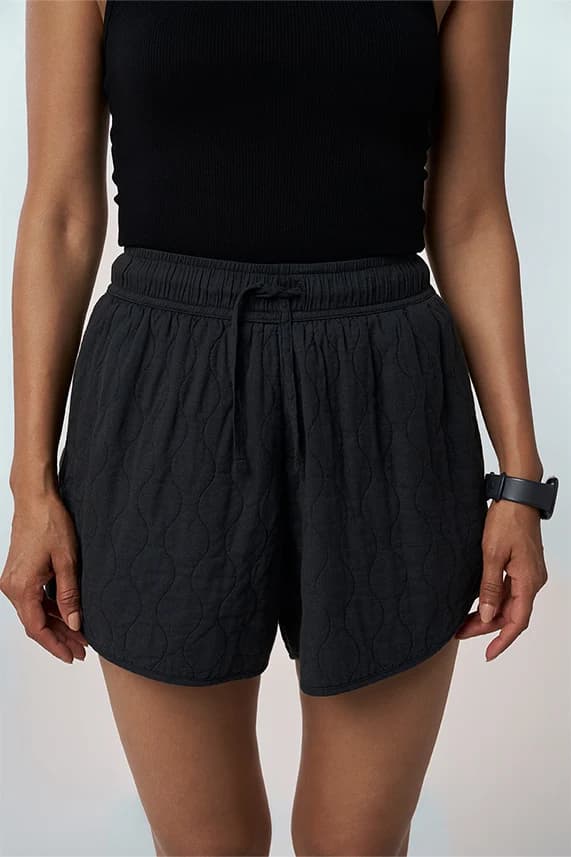 Women's 100% Organic Khadi Cotton Poppy Khadi Lightweight Quilted Safari Shorts – Smart Fit | Faded Black