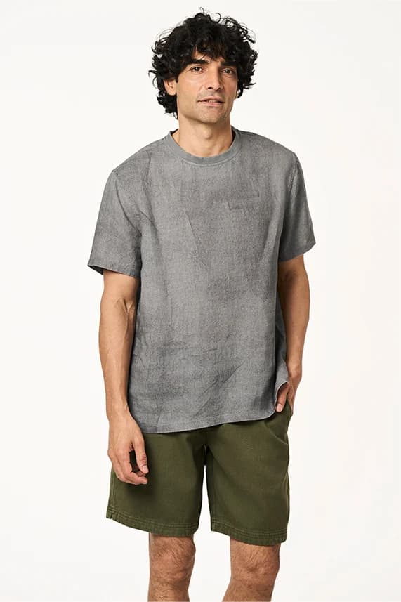 Men's 100% Linen Pico Linen Tee – Resort Fit | Charcoal
