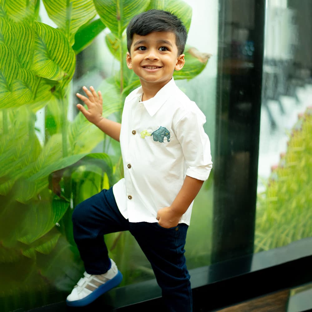 Elephant Embroidered Organic Cotton Shirt – White Sustainable Wear