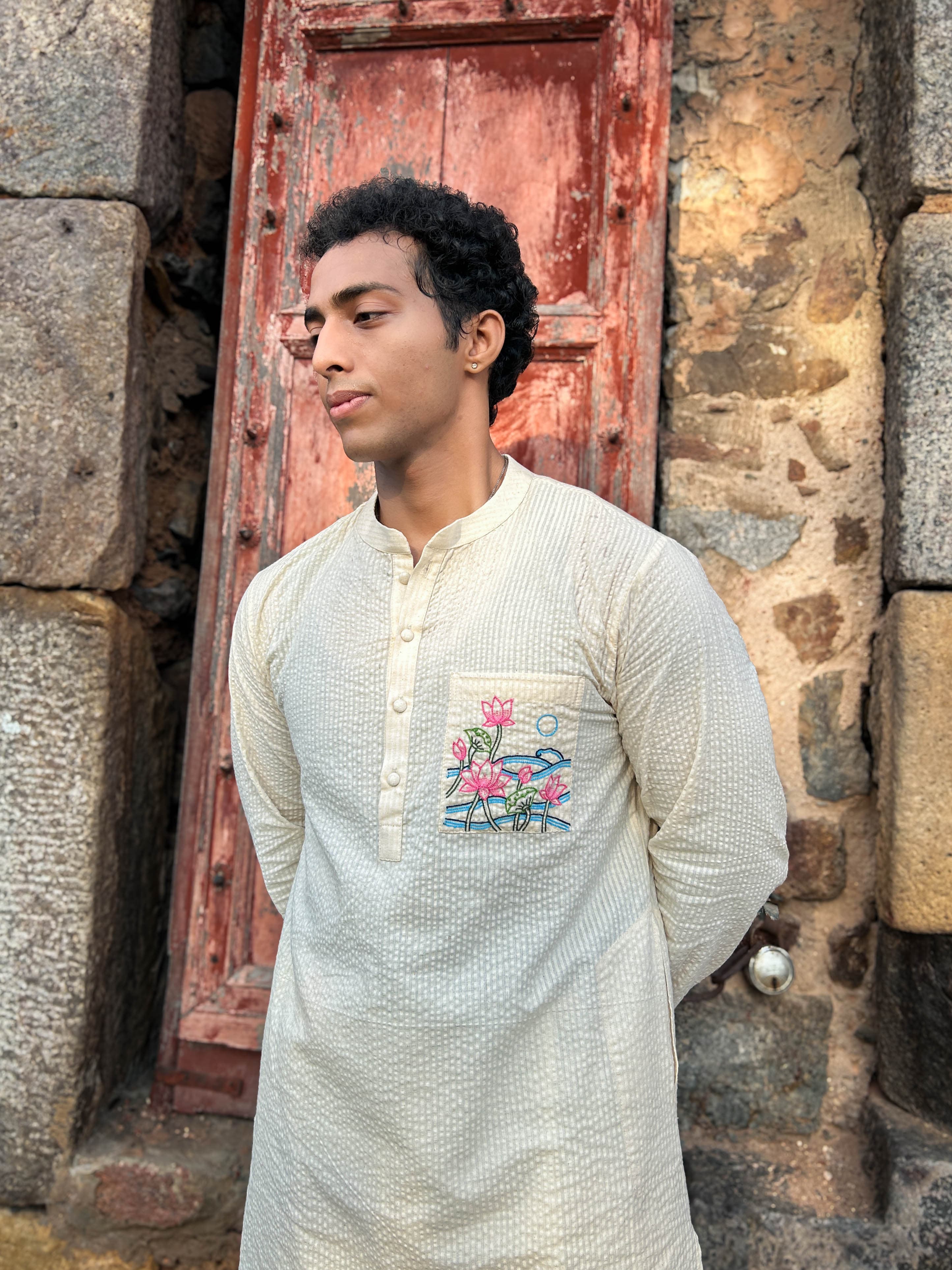 Kashmir Embroidered Cotton Kurta with Hand-Embroidered Lotus Pocket Motif 