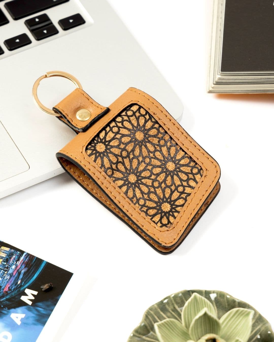  Utility Kit | Plant Leather & Cork Printing | Black