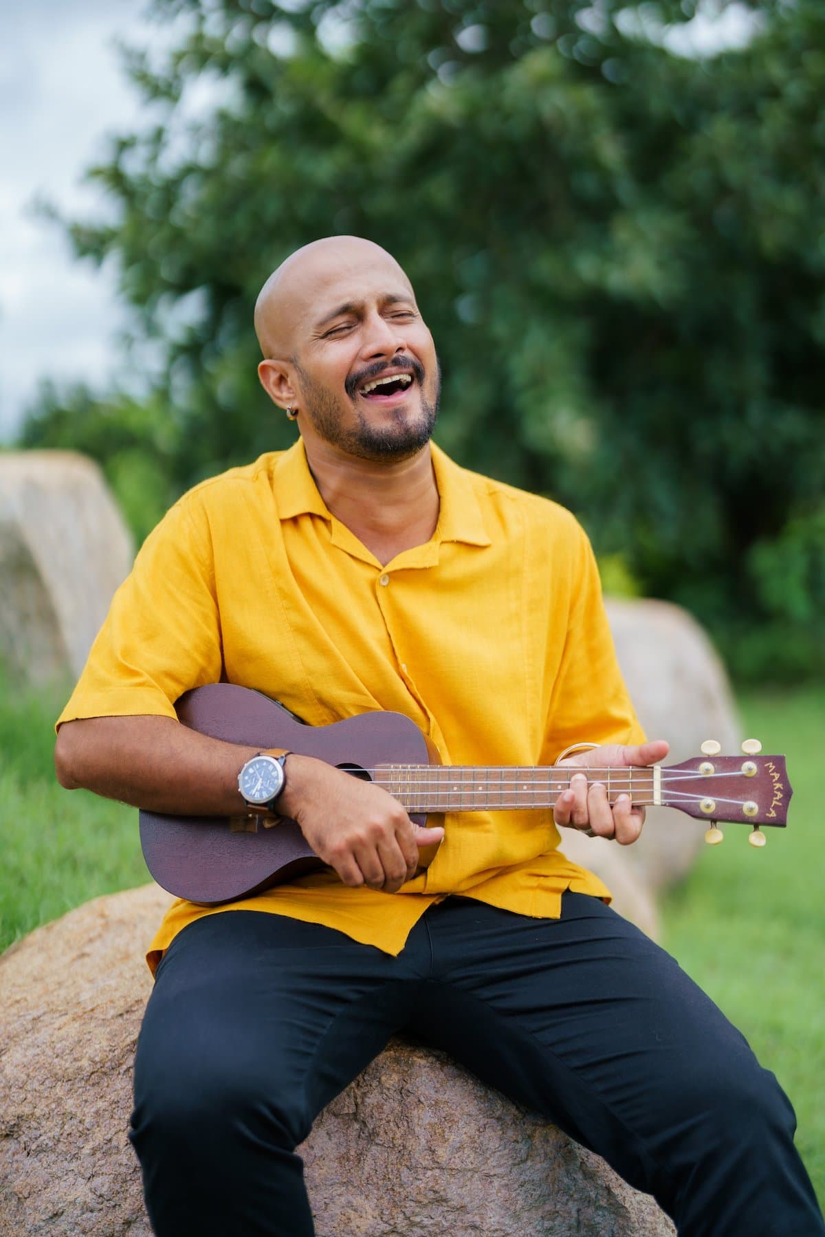 Sunshine Linen Shirt  (90% Linen, 10% Ecovero™. Light, Breezy, Effortlessly Cool.)