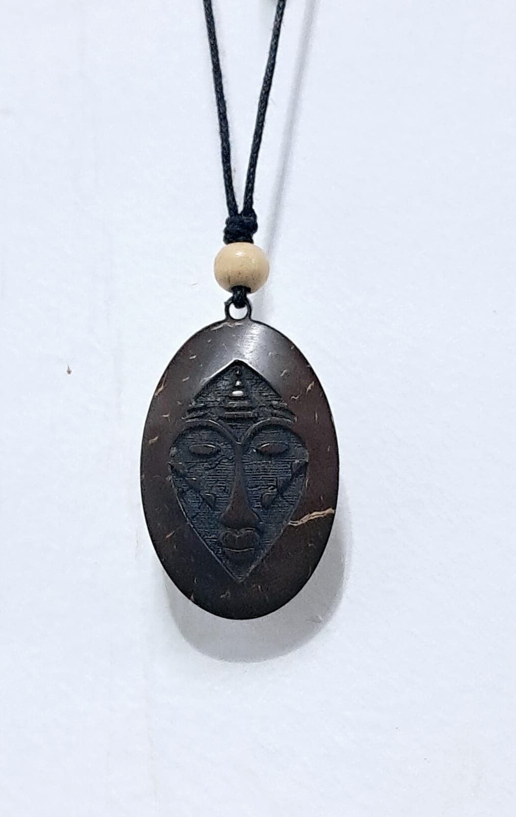 Coconutshell Trible face oval shape